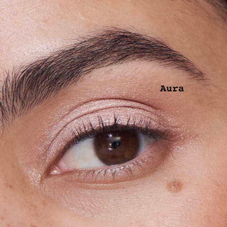 Liquid Powder chromatic eye tint