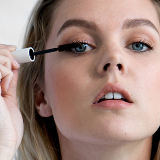 Natural Almond Mascara