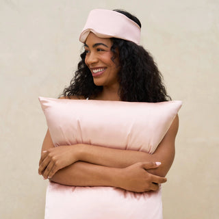 Contour Pillow Eye Mask - Pink