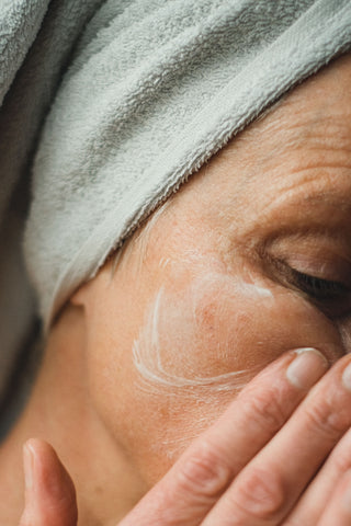 Nourishing Cleansing Oil - all skin types