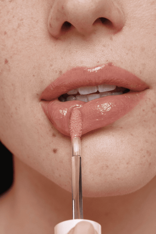 Overglaze Hydrating Lip Gloss