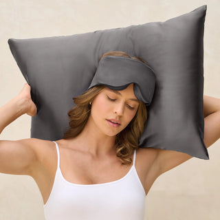 Contour Pillow Eye Mask - Black