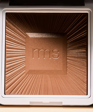 ReDimension Hydra Bronzer - Beachwalk Betty (for fair skin tones)